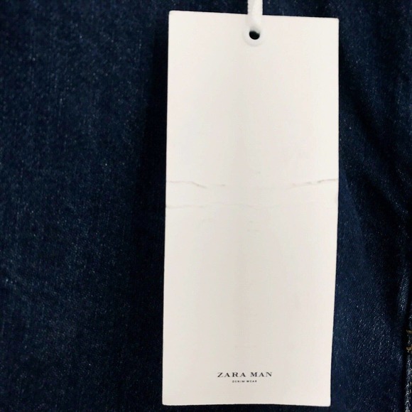 Zaraman Relaxed Fit Denim Essentials Jeans - Size 32 - Picture 6 of 9